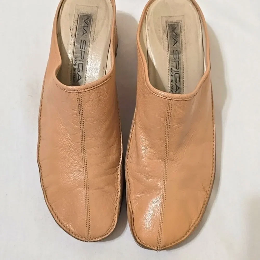 Via Spiga Tan Loafers Slip-Ons Shoes‎ 6.5